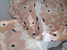 Marimekko "Pieni unikko", Matot ja tekstiilit, Sisustus ja huonekalut, Oulu, Tori.fi Marimekko "Pieni unikko", Matot ja tekstiilit, Sisustus ja huonekalut, Oulu, Tori.fi
