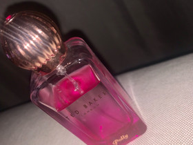 Ted baker polly, Kauneudenhoito ja kosmetiikka, Terveys ja hyvinvointi, Järvenpää, Tori.fi Ted baker polly, Kauneudenhoito ja kosmetiikka, Terveys ja hyvinvointi, Järvenpää, Tori.fi