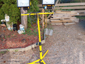 Työmaavalaisin 2x 400w, Työkalut, tikkaat ja laitteet, Rakennustarvikkeet ja työkalut, Lohja, Tori.fi Työmaavalaisin 2x 400w, Työkalut, tikkaat ja laitteet, Rakennustarvikkeet ja työkalut, Lohja, Tori.fi