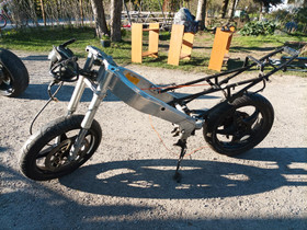 Aprilia af1 rullaava runko, Moottoripyörät, Moto, Turku, Tori.fi Aprilia af1 rullaava runko, Moottoripyörät, Moto, Turku, Tori.fi