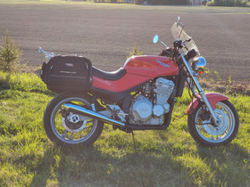 Triuph (Trophy), Moottoripyörät, Moto, Aura, Tori.fi Triuph (Trophy), Moottoripyörät, Moto, Aura, Tori.fi