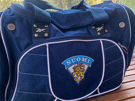 Suomi Reebok olkalaukku, Laukut ja hatut, Asusteet ja kellot, Kuopio, Tori.fi Suomi Reebok olkalaukku, Laukut ja hatut, Asusteet ja kellot, Kuopio, Tori.fi