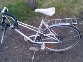 Helkama linea 28, Kilpapyörät, Polkupyörät ja pyöräily, Hankasalmi, Tori.fi Helkama linea 28, Kilpapyörät, Polkupyörät ja pyöräily, Hankasalmi, Tori.fi