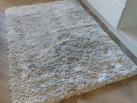 Pitkänukkainen matto 140x200 cm, Matot ja tekstiilit, Sisustus ja huonekalut, Oulu, Tori.fi Pitkänukkainen matto 140x200 cm, Matot ja tekstiilit, Sisustus ja huonekalut, Oulu, Tori.fi