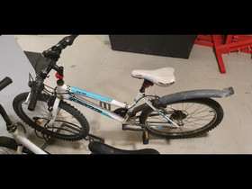 24" Yosemite polkupyörä, Lasten pyörät, Polkupyörät ja pyöräily, Hämeenlinna, Tori.fi 24" Yosemite polkupyörä, Lasten pyörät, Polkupyörät ja pyöräily, Hämeenlinna, Tori.fi