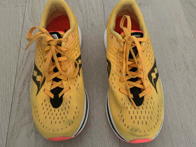 Saucony Endorphin Speed 2 koko 39, Juoksu ja lenkkeily, Urheilu ja ulkoilu, Helsinki, Tori.fi Saucony Endorphin Speed 2 koko 39, Juoksu ja lenkkeily, Urheilu ja ulkoilu, Helsinki, Tori.fi