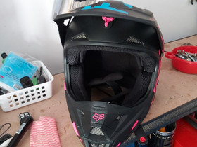 Fox m, Ajoasut, kengät ja kypärät, Mototarvikkeet ja varaosat, Janakkala, Tori.fi Fox m, Ajoasut, kengät ja kypärät, Mototarvikkeet ja varaosat, Janakkala, Tori.fi