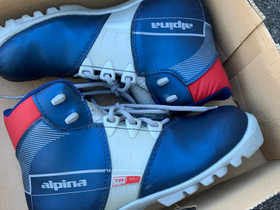 Alpina hiihtomonot (eu 37), Hiihto, Urheilu ja ulkoilu, Lohja, Tori.fi Alpina hiihtomonot (eu 37), Hiihto, Urheilu ja ulkoilu, Lohja, Tori.fi