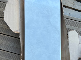 Valkoinen kiiltävä 30x60cm laatta, Kylpyhuoneet, WC:t ja saunat, Rakennustarvikkeet ja työkalut, Vantaa, Tori.fi Valkoinen kiiltävä 30x60cm laatta, Kylpyhuoneet, WC:t ja saunat, Rakennustarvikkeet ja työkalut, Vantaa, Tori.fi