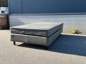 Harmaa 120cm jenkkisänky, Sängyt ja makuuhuone, Sisustus ja huonekalut, Vantaa, Tori.fi Harmaa 120cm jenkkisänky, Sängyt ja makuuhuone, Sisustus ja huonekalut, Vantaa, Tori.fi