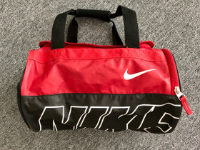 NIKE urheilukassi ja shaker, Muu urheilu ja ulkoilu, Urheilu ja ulkoilu, Espoo, Tori.fi NIKE urheilukassi ja shaker, Muu urheilu ja ulkoilu, Urheilu ja ulkoilu, Espoo, Tori.fi