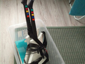 Varattu* Guitarhero kitarat 2 kpl, Pelikonsolit ja pelaaminen, Viihde-elektroniikka, Vantaa, Tori.fi Varattu* Guitarhero kitarat 2 kpl, Pelikonsolit ja pelaaminen, Viihde-elektroniikka, Vantaa, Tori.fi