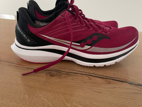 Saucony juoksukengät, Juoksu ja lenkkeily, Urheilu ja ulkoilu, Järvenpää, Tori.fi Saucony juoksukengät, Juoksu ja lenkkeily, Urheilu ja ulkoilu, Järvenpää, Tori.fi