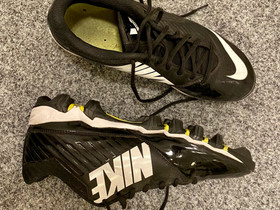 Nike Shark -kengät amerikkalaiseen jalkapalloon, Muu urheilu ja ulkoilu, Urheilu ja ulkoilu, Tuusula, Tori.fi Nike Shark -kengät amerikkalaiseen jalkapalloon, Muu urheilu ja ulkoilu, Urheilu ja ulkoilu, Tuusula, Tori.fi