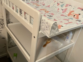 Hoitopöytä, Tuolit, sängyt ja kalusteet, Lastentarvikkeet ja lelut, Sievi, Tori.fi Hoitopöytä, Tuolit, sängyt ja kalusteet, Lastentarvikkeet ja lelut, Sievi, Tori.fi