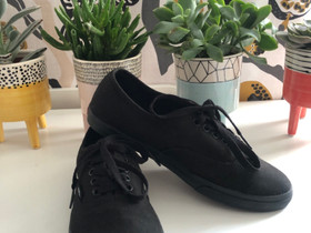 Vans size 37, Vaatteet ja kengät, Helsinki, Tori.fi Vans size 37, Vaatteet ja kengät, Helsinki, Tori.fi