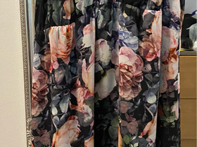 H&M Mama odotusajan juhlamekko L, Vaatteet ja kengät, Seinäjoki, Tori.fi H&M Mama odotusajan juhlamekko L, Vaatteet ja kengät, Seinäjoki, Tori.fi