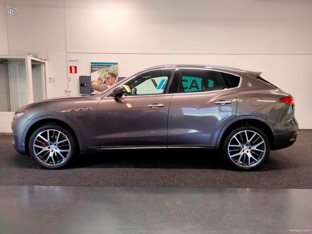 Maserati Levante 9
