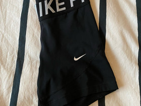 Nike Pro shortsit, Vaatteet ja kengät, Rauma, Tori.fi Nike Pro shortsit, Vaatteet ja kengät, Rauma, Tori.fi