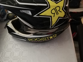 Fox v1 rockstars kypärä, Ajoasut, kengät ja kypärät, Mototarvikkeet ja varaosat, Joensuu, Tori.fi Fox v1 rockstars kypärä, Ajoasut, kengät ja kypärät, Mototarvikkeet ja varaosat, Joensuu, Tori.fi