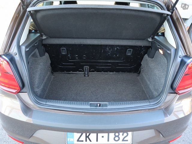 Volkswagen Polo 12