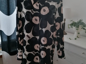 Marimekko silkkitunika, Vaatteet ja kengät, Kotka, Tori.fi Marimekko silkkitunika, Vaatteet ja kengät, Kotka, Tori.fi