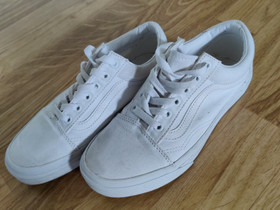 Vans 37, Vaatteet ja kengät, Pietarsaari, Tori.fi Vans 37, Vaatteet ja kengät, Pietarsaari, Tori.fi