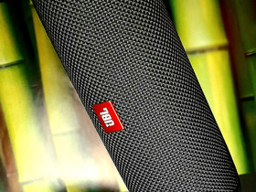JBL Flip 5 Bluetooth kaijutin, Audio ja musiikkilaitteet, Viihde-elektroniikka, Kajaani, Tori.fi JBL Flip 5 Bluetooth kaijutin, Audio ja musiikkilaitteet, Viihde-elektroniikka, Kajaani, Tori.fi