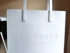 Ted Baker SOOCON laukku, Laukut ja hatut, Asusteet ja kellot, Oulu, Tori.fi Ted Baker SOOCON laukku, Laukut ja hatut, Asusteet ja kellot, Oulu, Tori.fi