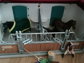 Schleich horse club talo ja talli, Lelut ja pelit, Lastentarvikkeet ja lelut, Lappeenranta, Tori.fi Schleich horse club talo ja talli, Lelut ja pelit, Lastentarvikkeet ja lelut, Lappeenranta, Tori.fi