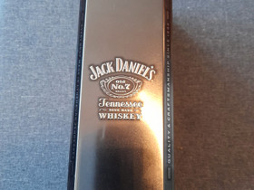 Jack Daniel's rasia, Sisustustavarat, Sisustus ja huonekalut, Pietarsaari, Tori.fi Jack Daniel's rasia, Sisustustavarat, Sisustus ja huonekalut, Pietarsaari, Tori.fi