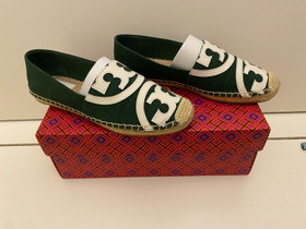 Tory Burch, Vaatteet ja kengät, Hyvinkää, Tori.fi Tory Burch, Vaatteet ja kengät, Hyvinkää, Tori.fi