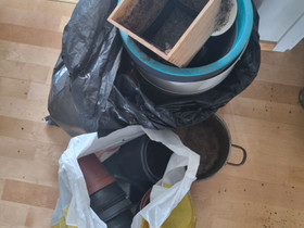 Sekalainen setti ruukkuja VARATTU, Ruukut, kivet ja koristeet, Piha ja puutarha, Joensuu, Tori.fi Sekalainen setti ruukkuja VARATTU, Ruukut, kivet ja koristeet, Piha ja puutarha, Joensuu, Tori.fi