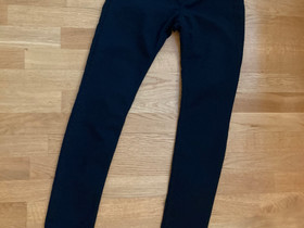 H&m mustat housut, Vaatteet ja kengät, Espoo, Tori.fi H&m mustat housut, Vaatteet ja kengät, Espoo, Tori.fi