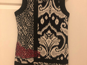 Desigual mekko, Vaatteet ja kengät, Helsinki, Tori.fi Desigual mekko, Vaatteet ja kengät, Helsinki, Tori.fi