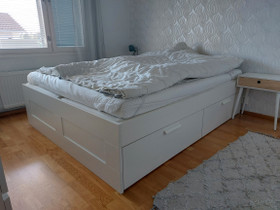 VARATTU-Ikean Brimnes sänky 160x200, laatikot, Sängyt ja makuuhuone, Sisustus ja huonekalut, Oulu, Tori.fi VARATTU-Ikean Brimnes sänky 160x200, laatikot, Sängyt ja makuuhuone, Sisustus ja huonekalut, Oulu, Tori.fi