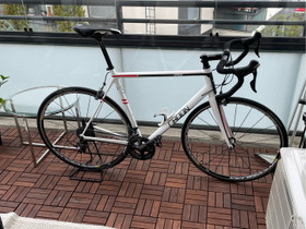Radon Sage 7.0 Ultegra koko 60, Kilpapyörät, Polkupyörät ja pyöräily, Espoo, Tori.fi Radon Sage 7.0 Ultegra koko 60, Kilpapyörät, Polkupyörät ja pyöräily, Espoo, Tori.fi