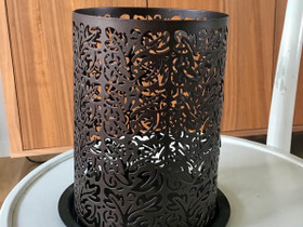 Iso kynttilälyhty, Partylite, Sisustustavarat, Sisustus ja huonekalut, Ylitornio, Tori.fi Iso kynttilälyhty, Partylite, Sisustustavarat, Sisustus ja huonekalut, Ylitornio, Tori.fi