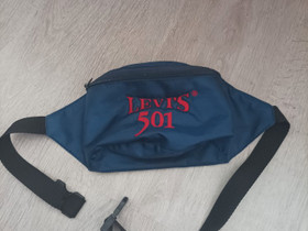 Retro vyölaukku Levis, Laukut ja hatut, Asusteet ja kellot, Lahti, Tori.fi Retro vyölaukku Levis, Laukut ja hatut, Asusteet ja kellot, Lahti, Tori.fi
