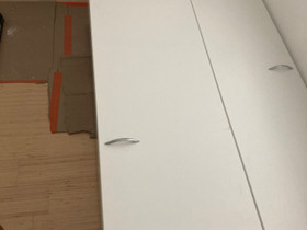 Kaappi 2kpl, Hyllyt ja säilytys, Sisustus ja huonekalut, Oulu, Tori.fi Kaappi 2kpl, Hyllyt ja säilytys, Sisustus ja huonekalut, Oulu, Tori.fi