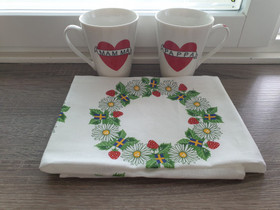 Mamma&Pappa mukit, keittiöpyyhe, Kahvikupit, mukit ja lasit, Keittiötarvikkeet ja astiat, Vaasa, Tori.fi Mamma&Pappa mukit, keittiöpyyhe, Kahvikupit, mukit ja lasit, Keittiötarvikkeet ja astiat, Vaasa, Tori.fi