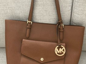 Michael Kors laukku, käyttämätön, Laukut ja hatut, Asusteet ja kellot, Lahti, Tori.fi Michael Kors laukku, käyttämätön, Laukut ja hatut, Asusteet ja kellot, Lahti, Tori.fi