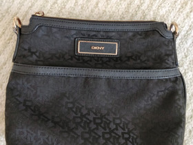 Dkny laukku, Laukut ja hatut, Asusteet ja kellot, Lahti, Tori.fi Dkny laukku, Laukut ja hatut, Asusteet ja kellot, Lahti, Tori.fi