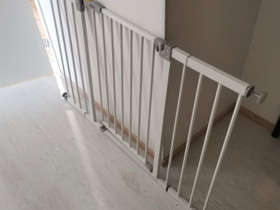 Hauck, turvaportti, Muut lastentarvikkeet, Lastentarvikkeet ja lelut, Tampere, Tori.fi Hauck, turvaportti, Muut lastentarvikkeet, Lastentarvikkeet ja lelut, Tampere, Tori.fi