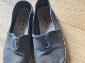 Cienta 25, Lastenvaatteet ja kengät, Kaarina, Tori.fi Cienta 25, Lastenvaatteet ja kengät, Kaarina, Tori.fi
