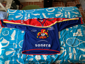 Game worn pelipaitoja, Jääkiekko ja luistelu, Urheilu ja ulkoilu, Espoo, Tori.fi Game worn pelipaitoja, Jääkiekko ja luistelu, Urheilu ja ulkoilu, Espoo, Tori.fi