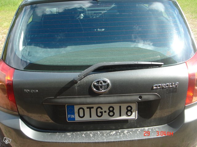 Toyota Corolla 4