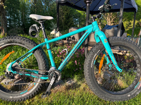 Cannondale Fatbike - M-, Maastopyörät, Polkupyörät ja pyöräily, Savonlinna, Tori.fi Cannondale Fatbike - M-, Maastopyörät, Polkupyörät ja pyöräily, Savonlinna, Tori.fi