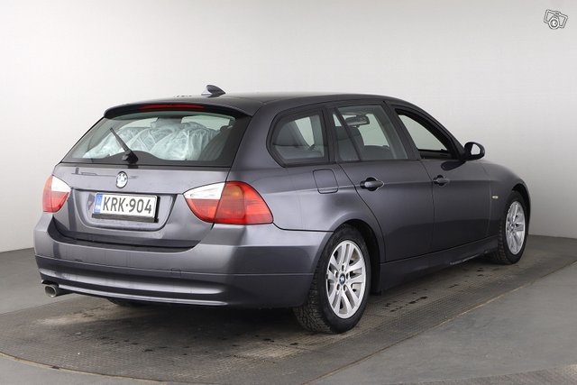 BMW 3-sarja 4