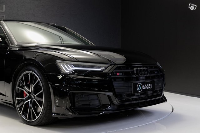Audi S6 6